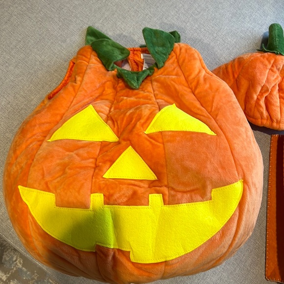Pottery Barn Kids Costumes Pumpkin Halloween Costume Size 3t